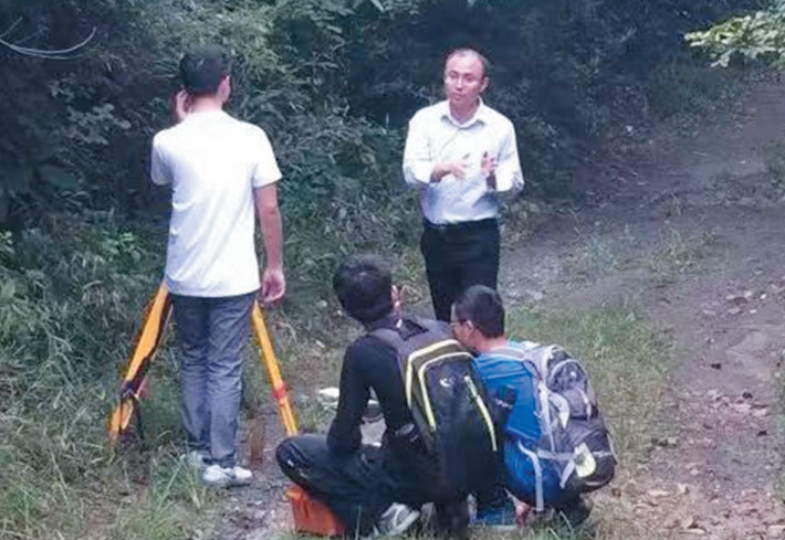 师生交而其志同 天地交而万物通——记东南大学首届杰出教学奖获得者、交通学院于斌教授