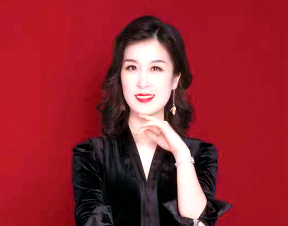 画笔和讲台：做启发式的教育者——记东南大学首届杰出教学奖获得者、马克思主义学院副教授杨洋